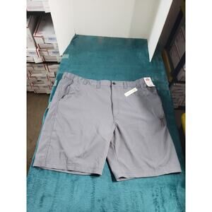 Wrangler Cargo Shorts Size 48 Mens Gray Outdoor Moisture Wicking Relaxed NWT